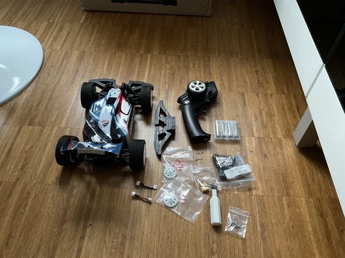 Turnigy race buggy 4 wd - 1/16,
